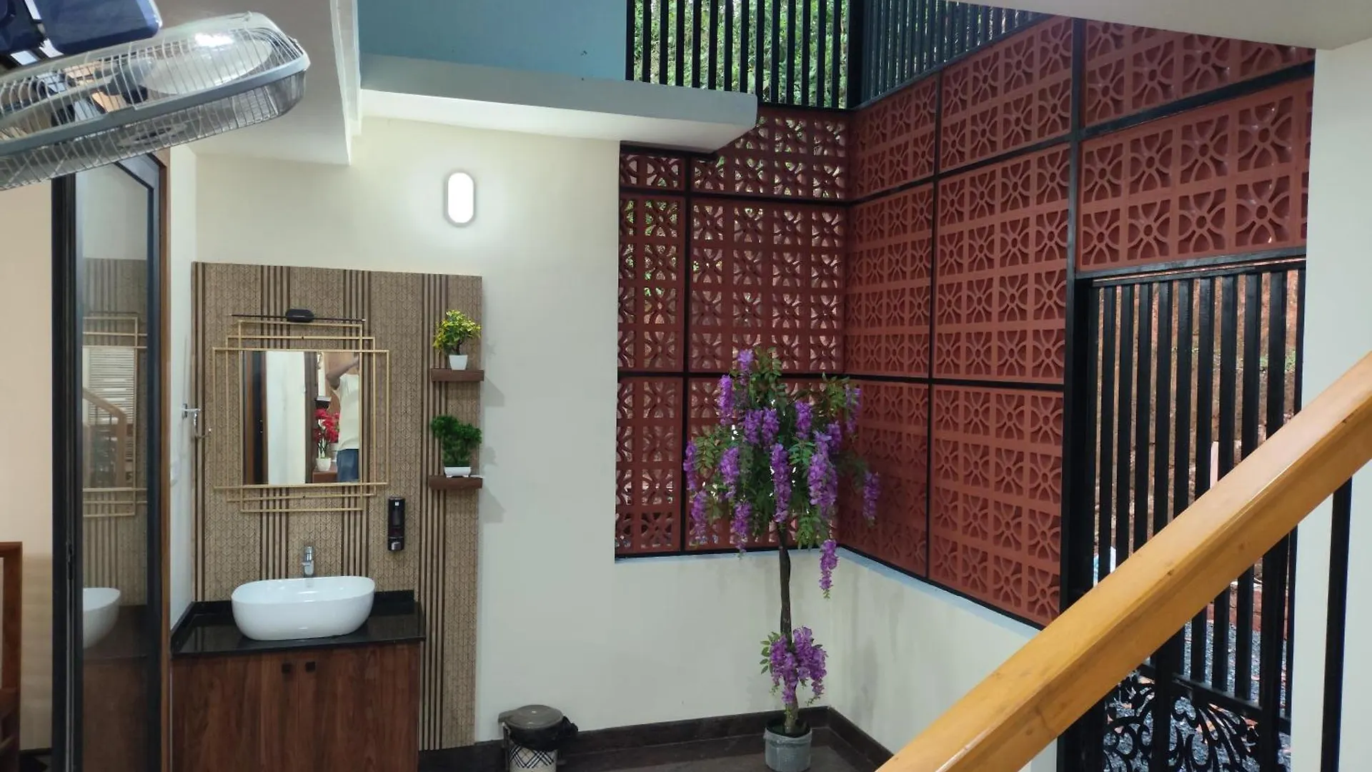 Eden Vibes Homestay Kallar